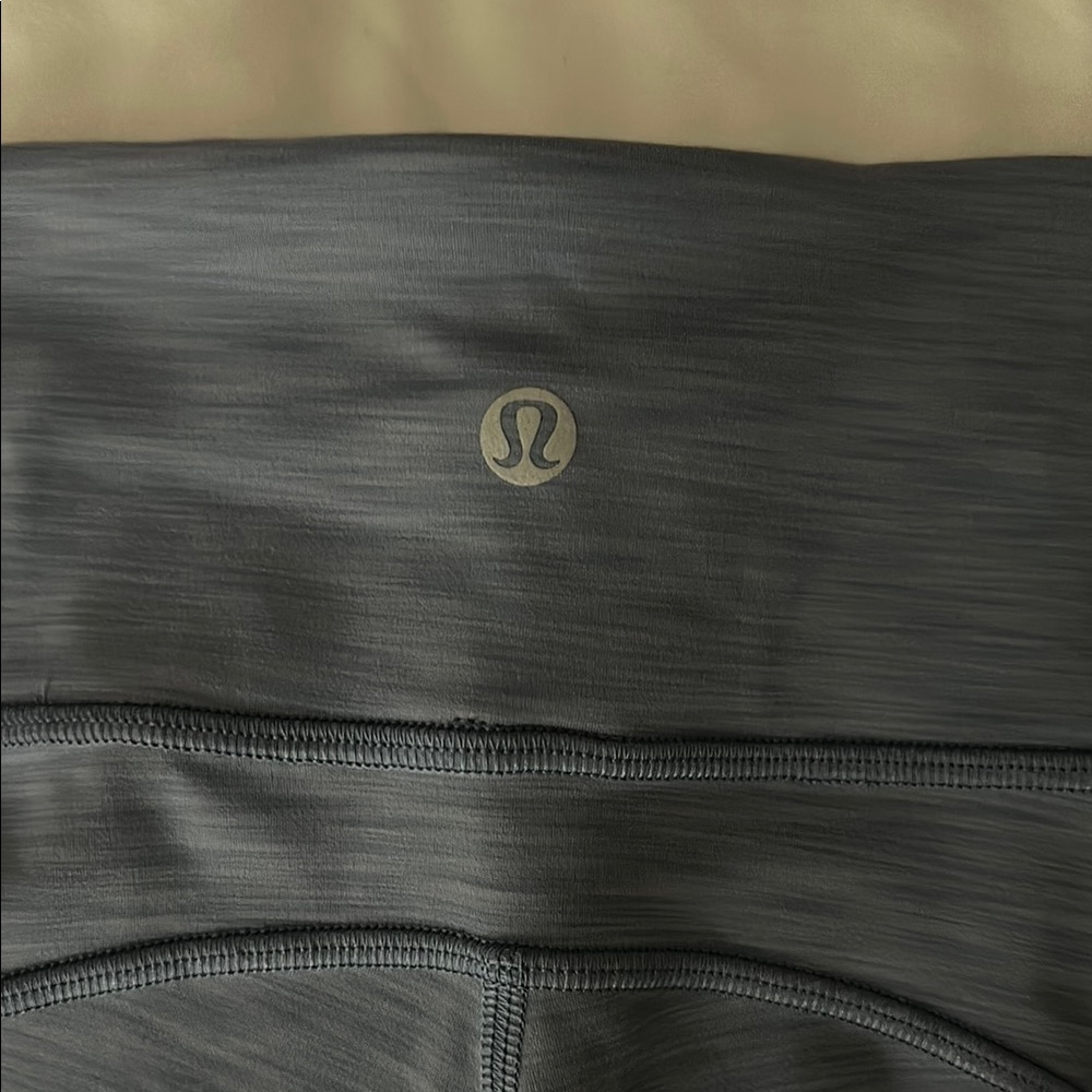 NWOT Lululemon Invigorate High-Rise Leggings - Picture 4 of 4